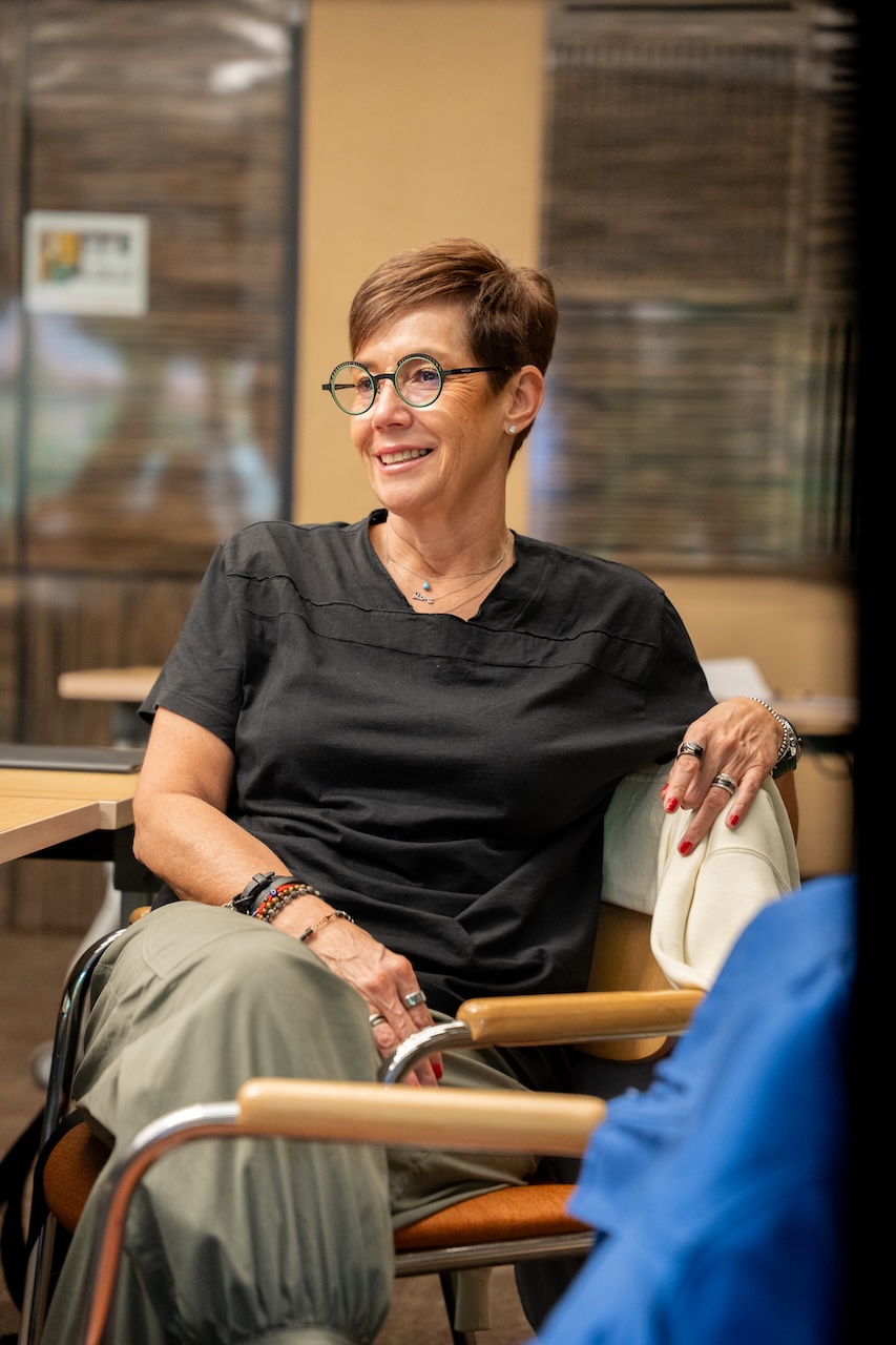 El Dorado Dia 01 - 24